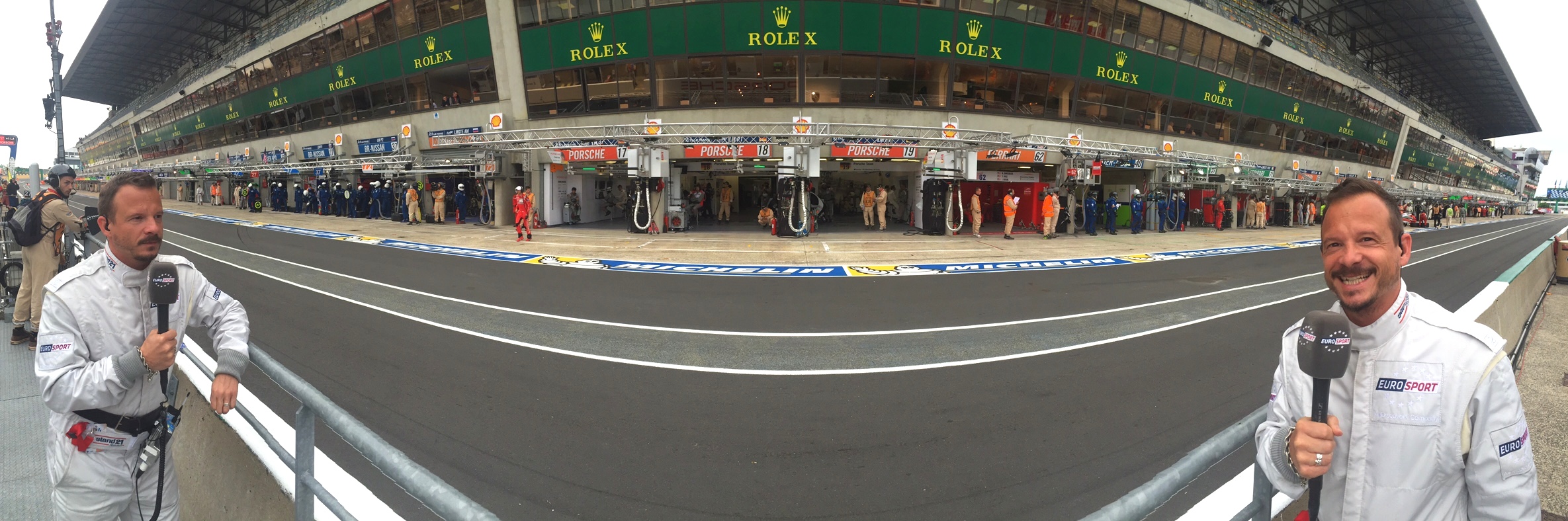 pitlane panoramic.JPG